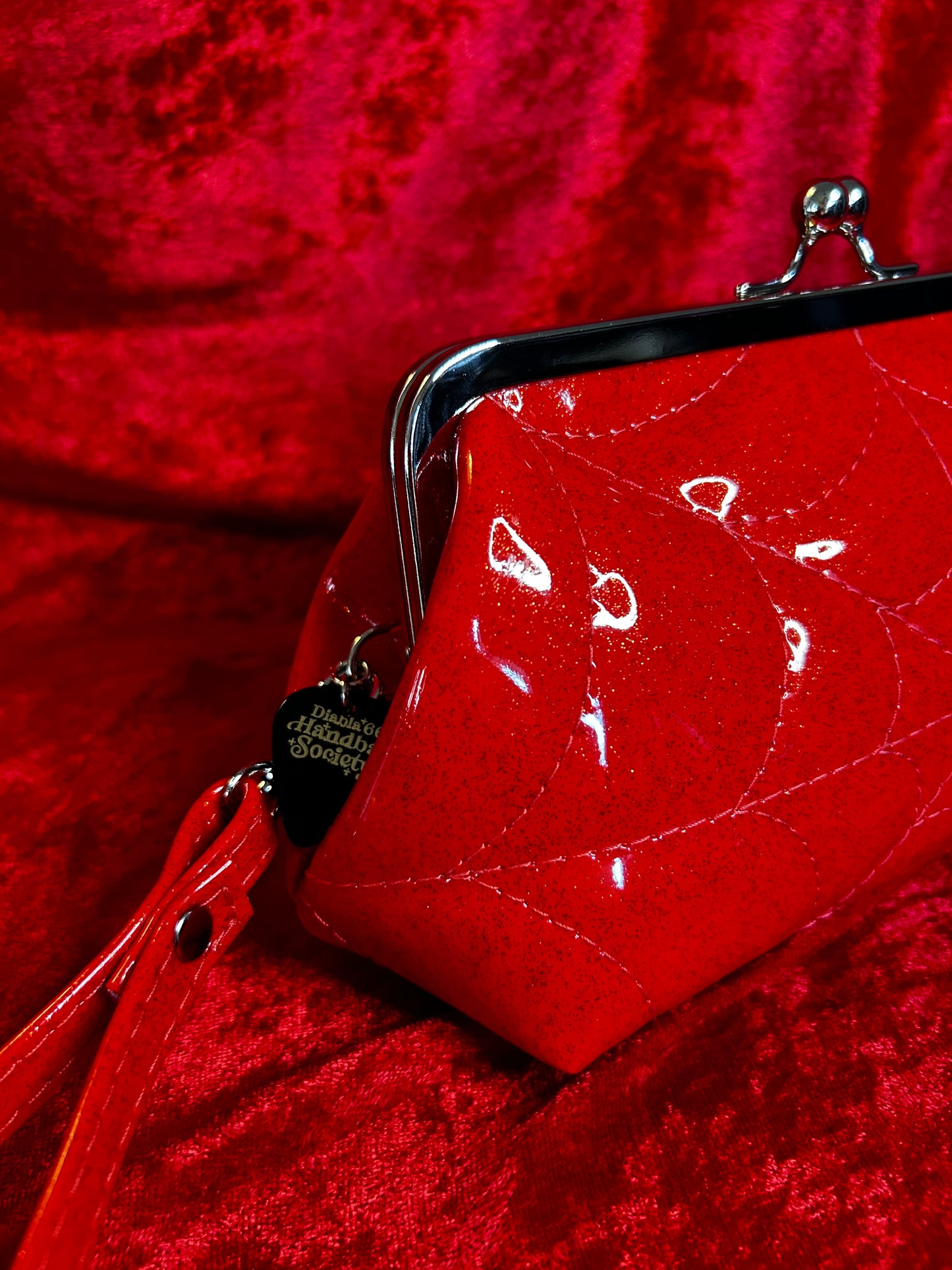 Red Spiderweb Mini Kisslock Bag