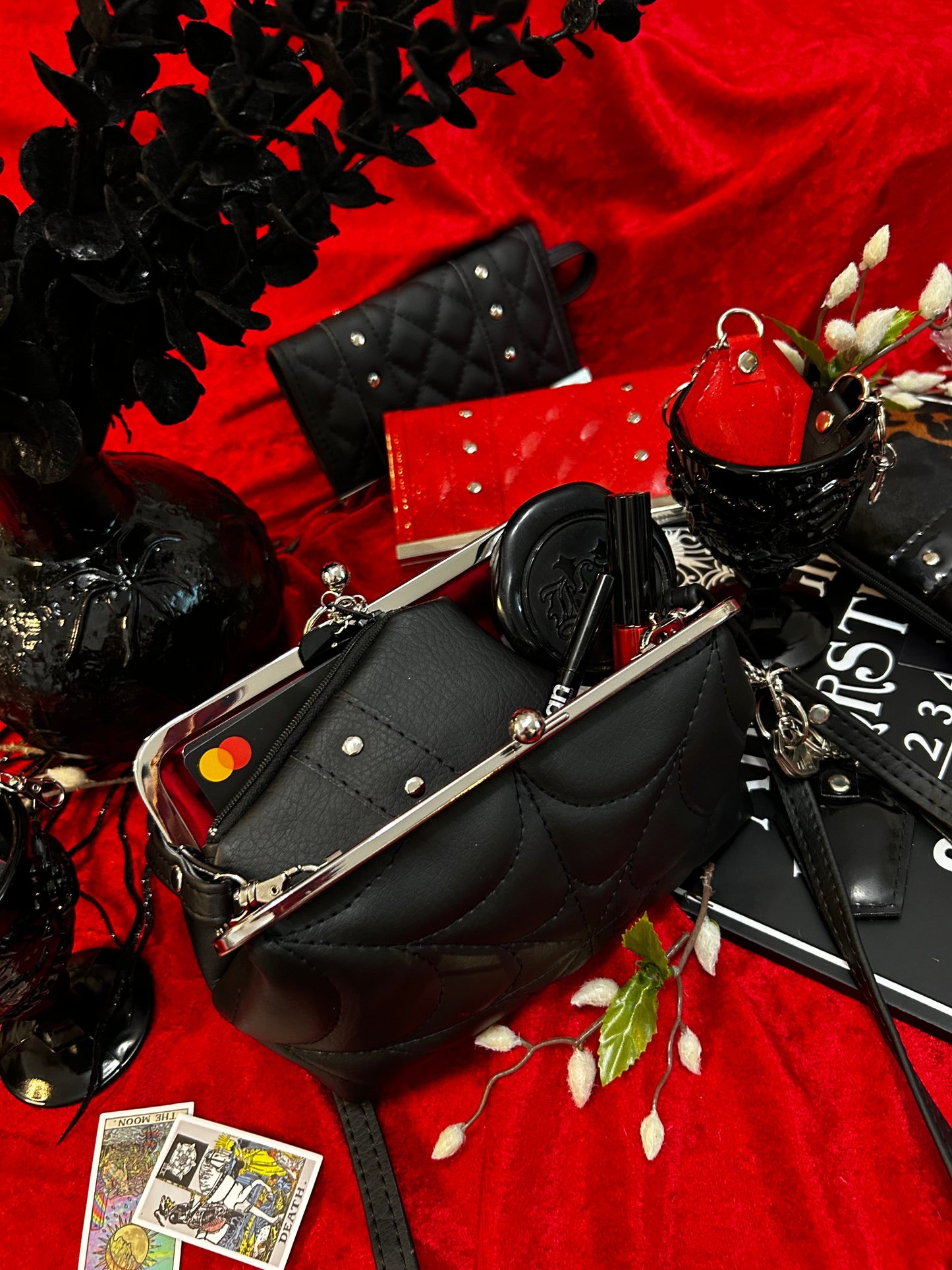 Black Glitter Spiderweb Mini Kisslock Bag