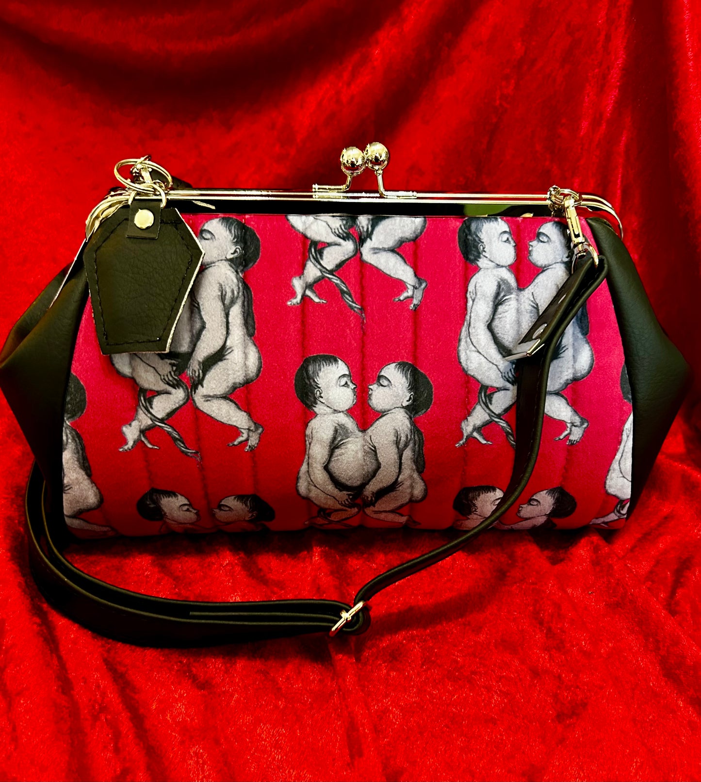 Conjoined Twins Large Kisslock Handbag