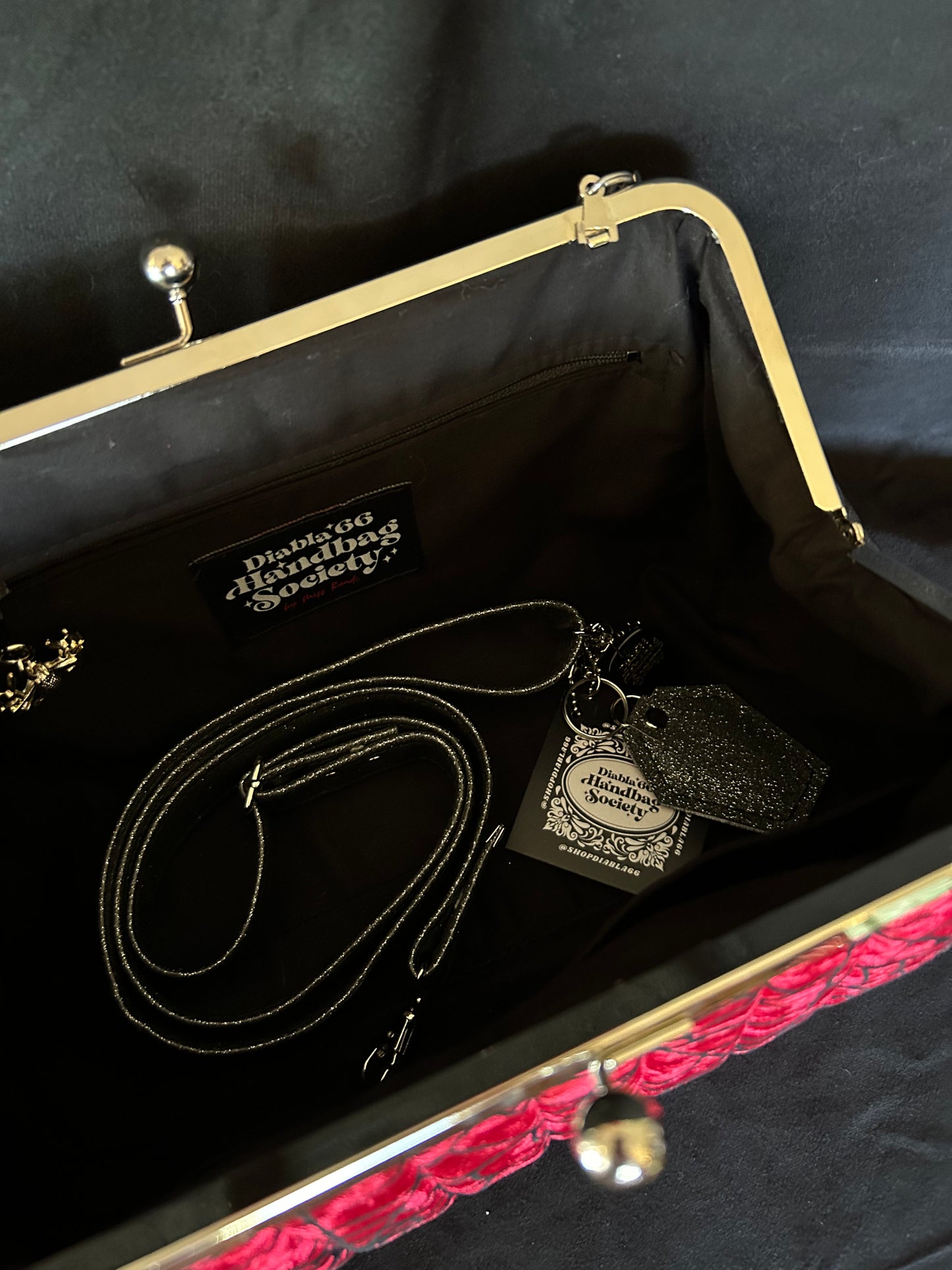 Conjoined Twins Large Kisslock Handbag
