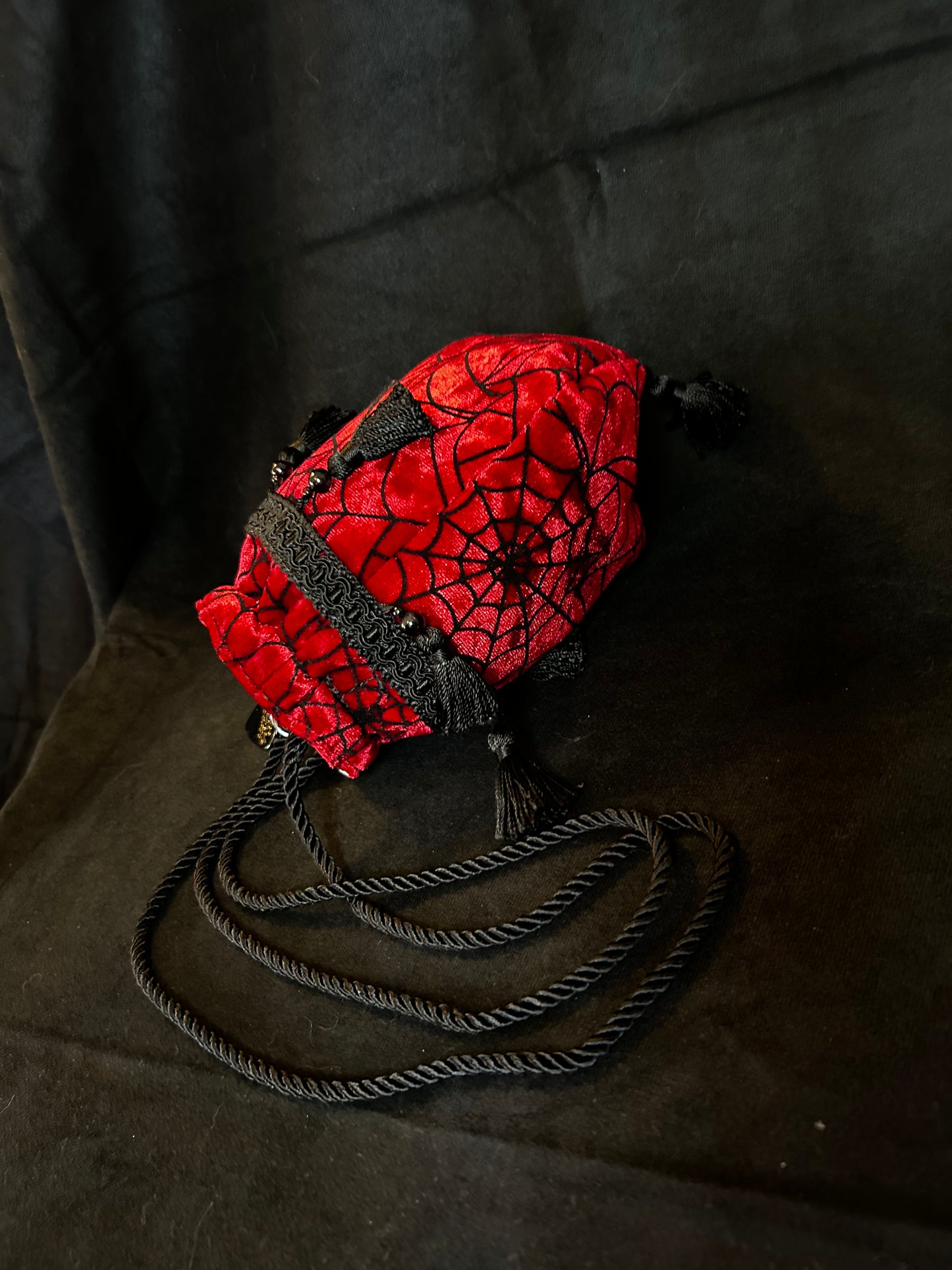 Crimson Webs Mini Drawstring Bag *Exclusive*