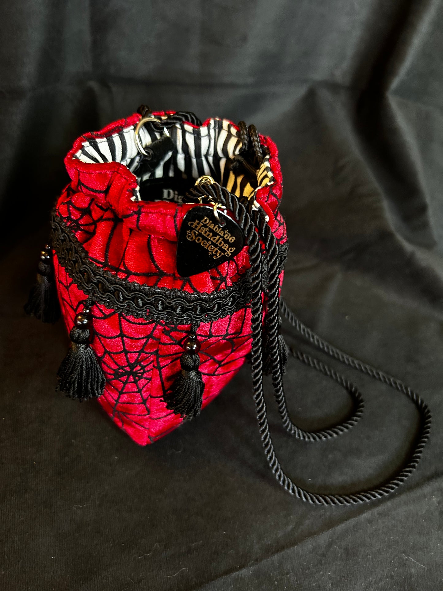 Crimson Webs Mini Drawstring Bag *Exclusive*