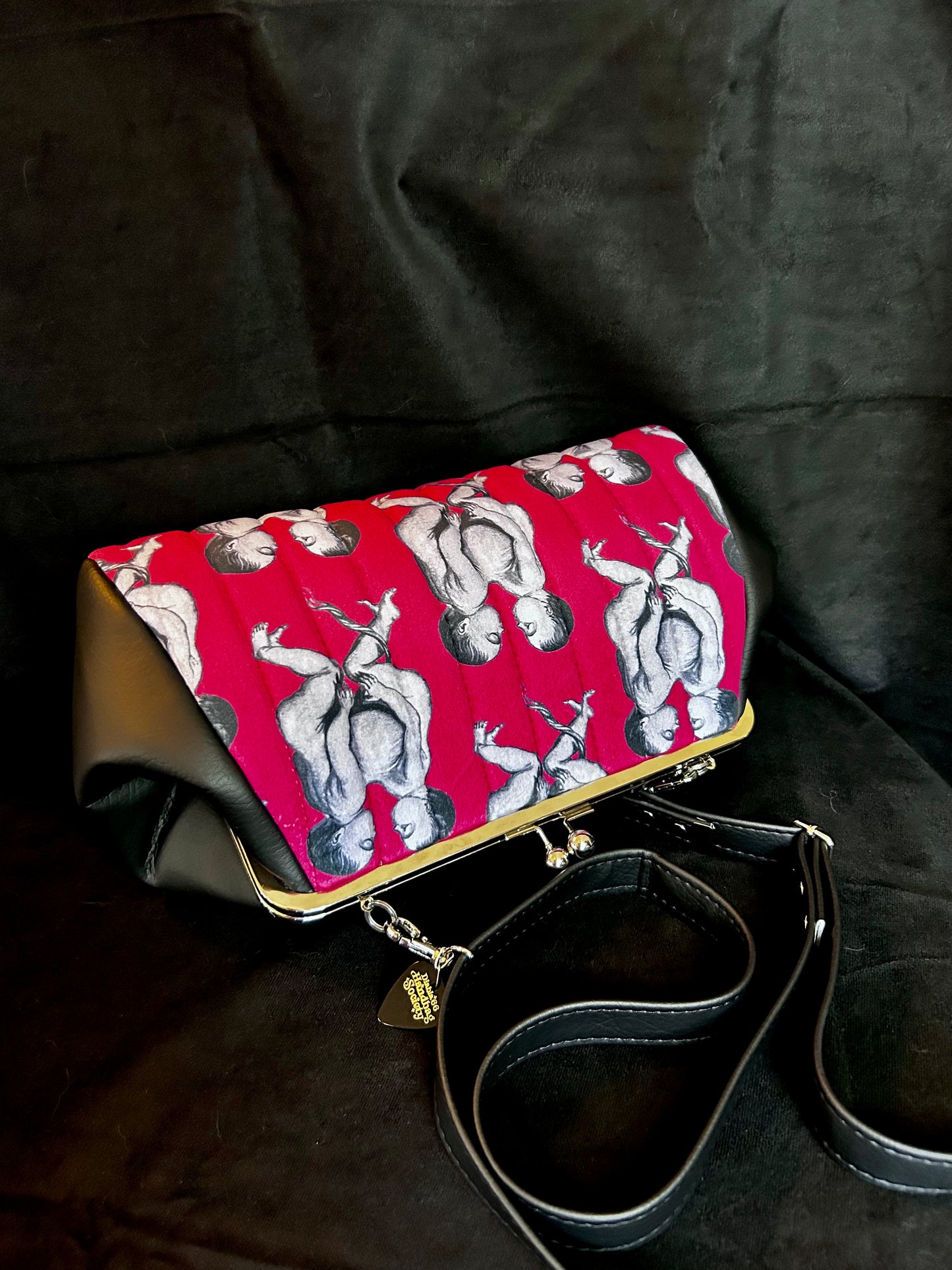 Conjoined Twins Large Kisslock Handbag