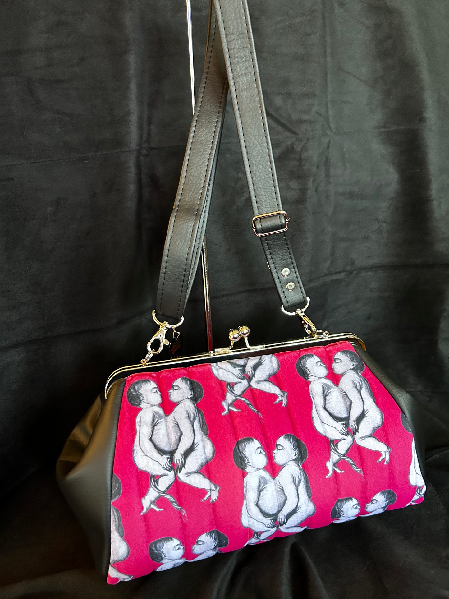 Conjoined Twins Large Kisslock Handbag