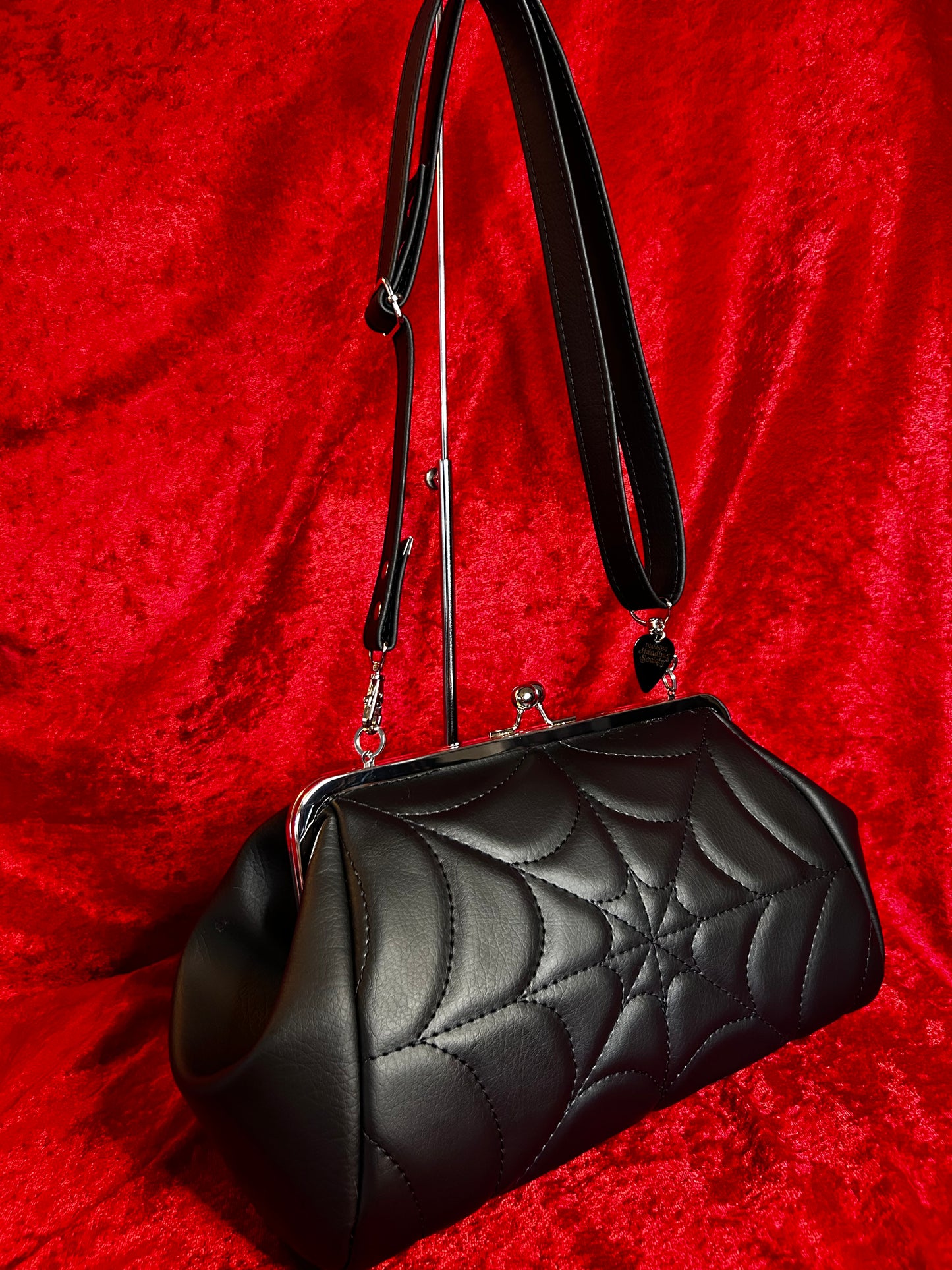 Black Spiderweb Large Kisslock Handbag